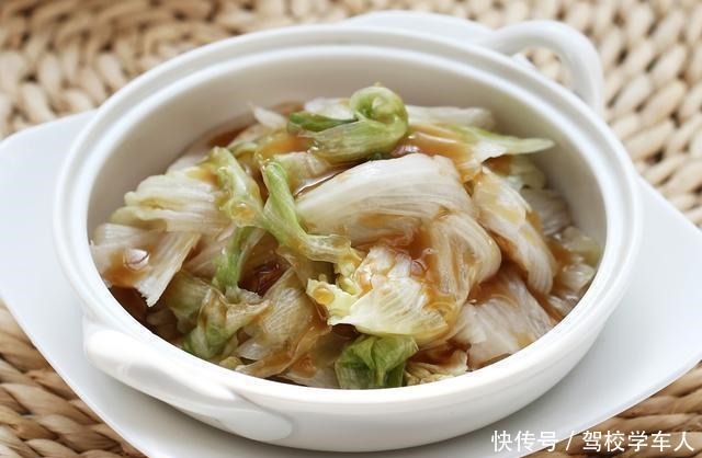 调味料|蚝油不适合和这些调味品一起用,牢记这4种,为了健康,别再用错