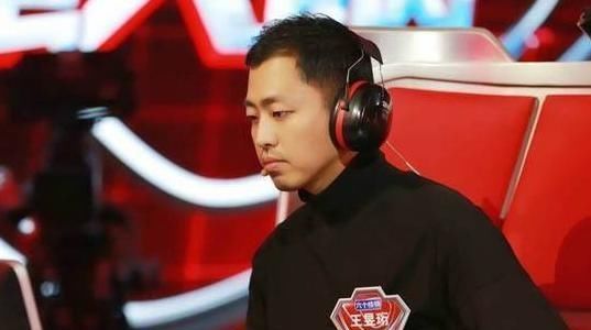  清华美院|鬼眼王昱珩：鼓励女儿不上学，清华毕业不工作，是人人称羡的男神