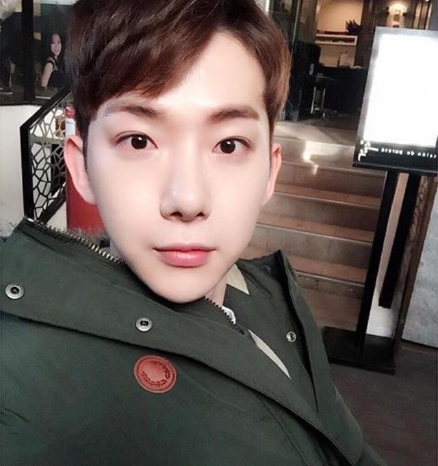 母亲|韩星赵权意外的人脉,“母亲患癌期间,多亏金惠秀前辈给予帮助”