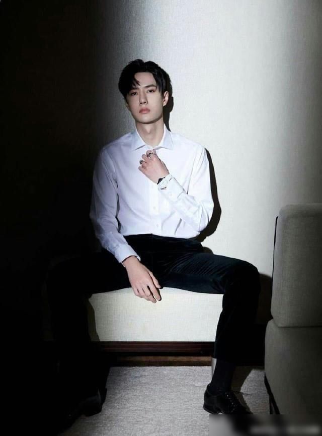  王一博|绝了！王一博《街舞3》舞台人气高，“高冷”形象全不在？