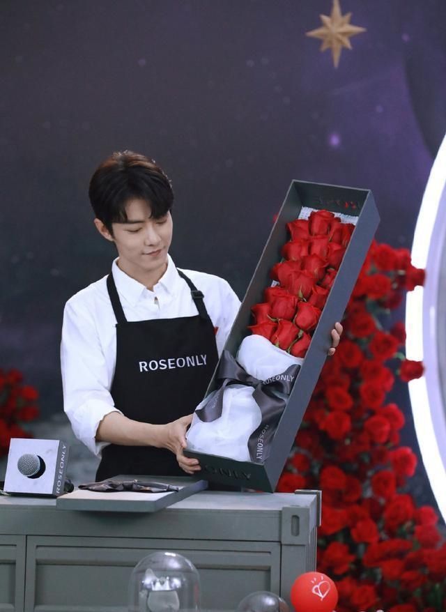  粉丝|肖战那句“我回来了”，让肖战粉丝感动，期待《余生请多指教》！