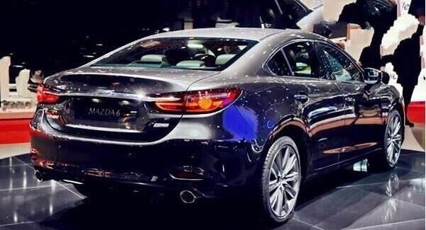  上市|再等等，停产5年要回归，别说雅阁，比奔驰C级都漂亮，16万上市要火