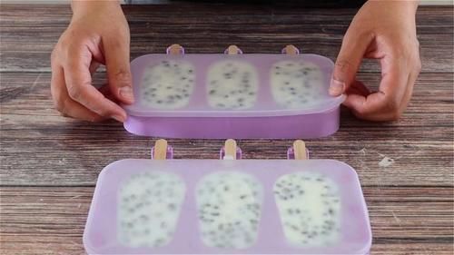  家常|家常版雪糕做法，不用淡奶油，入口冰爽，清凉又解暑