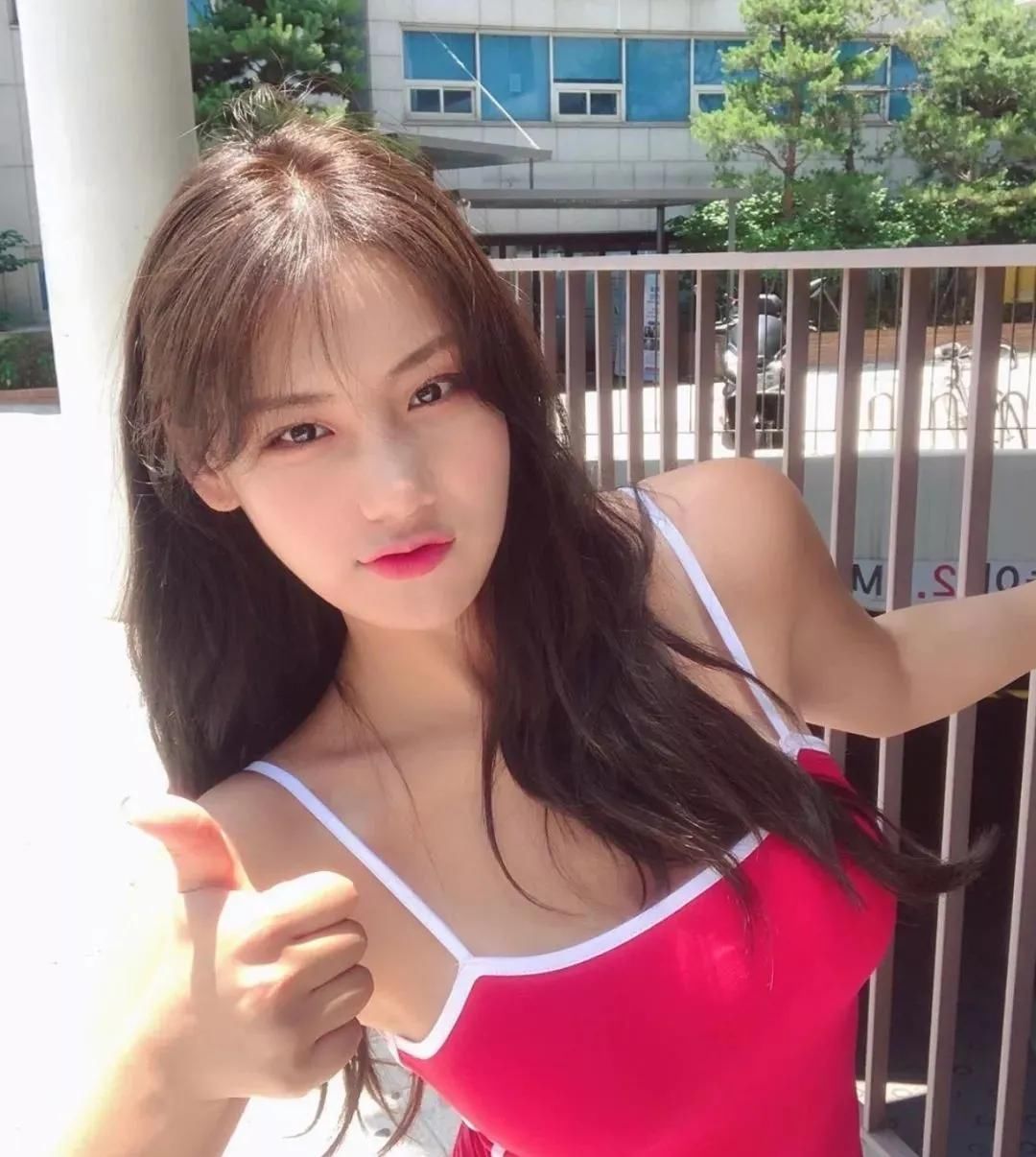  金雅珠|韩国模特金雅珠，靠健身练出“魔鬼身材”，比例太完美了