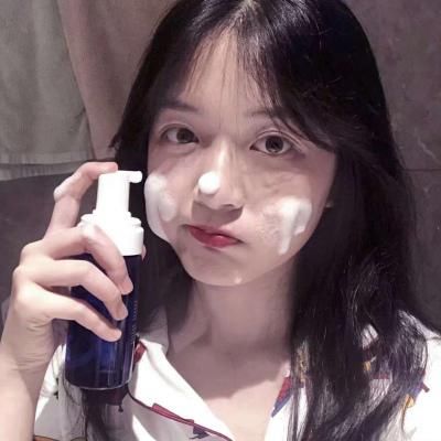  轻松|青春期女生总是“油光满面”？坚持这3习惯，轻松告别“大油田”！