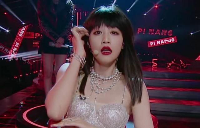  落败|《浪姐》五公再起争议，孟佳被质疑对口型，张含韵全开麦却落败