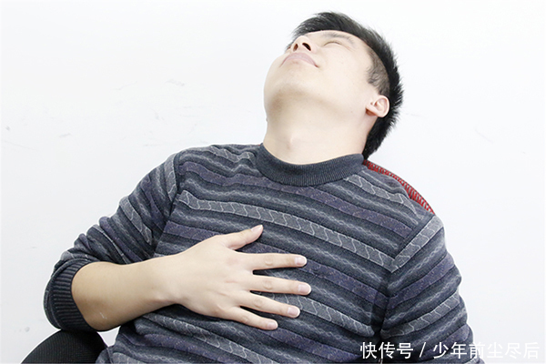 身上|血液变黏稠，疾病紧接着来，身上的3个信号，别再不当回事儿