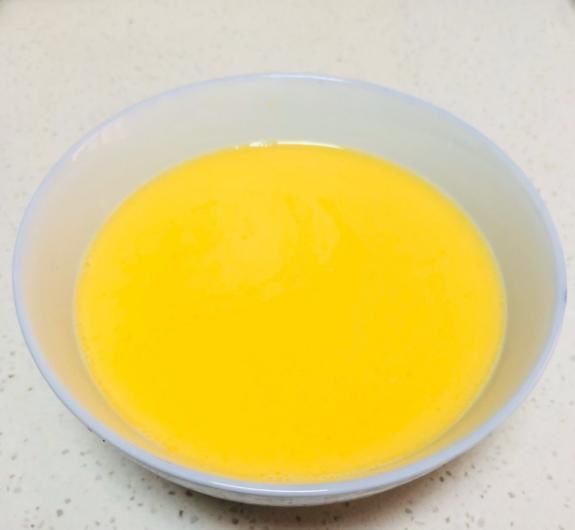  气孔|你蒸的鸡蛋羹不好看？别只会加水，偷偷加一点它，嫩滑无气孔