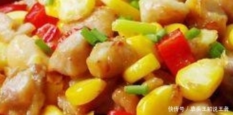 孩子|“厨神下凡”给孩子做的菜，玉米香甜鸡肉嫩滑，吃一口满嘴留香！
