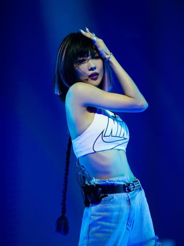  浪姐|《浪姐》四公宁静组造型惊艳，淘汰名单被曝出，观众喜爱度排名看不懂