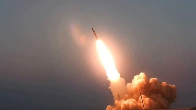 巡航导弹|美国制裁被中俄否决后,特朗普继续恐吓,伊朗用新式巡航导弹回击