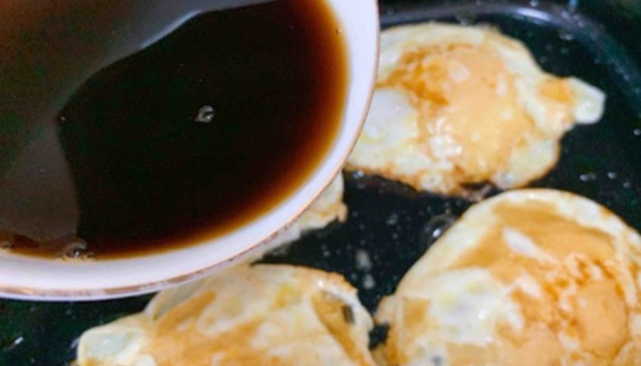  酸甜|鸡蛋的这个吃法绝了！酸甜开胃，5分钟搞定，老人小孩倍儿喜欢