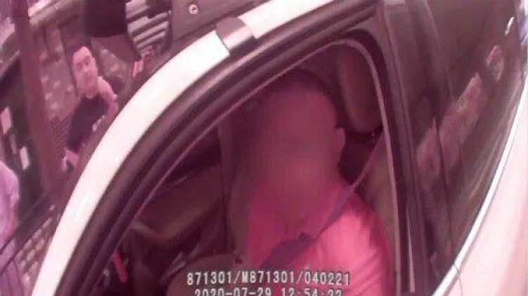 罚款|杨浦警方查获一名交通违法大户：48起未处理，记65分、罚款5500元！