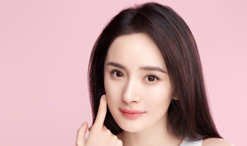  杨紫|赵薇新综艺来袭，嘉宾阵容强大，杨紫在线追星成功？