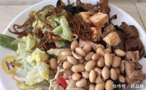 快餐|自助快餐十元一客,每天食客爆满老板不怕亏,老板只有一个硬要求