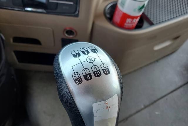 不错|取代豪沃-7,曼技术更可靠驾驶室舒适性也不错,豪沃TX工程车会火吗