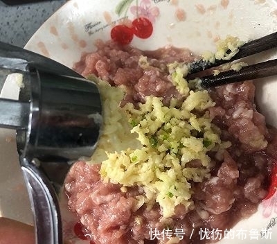  自创|自创蒜香肉糜馒头吐司