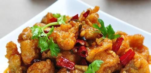  对虾|红烧对虾，左宗棠鸡，家鸿运鲜花椒鲈鱼，鱼香杏鲍菇