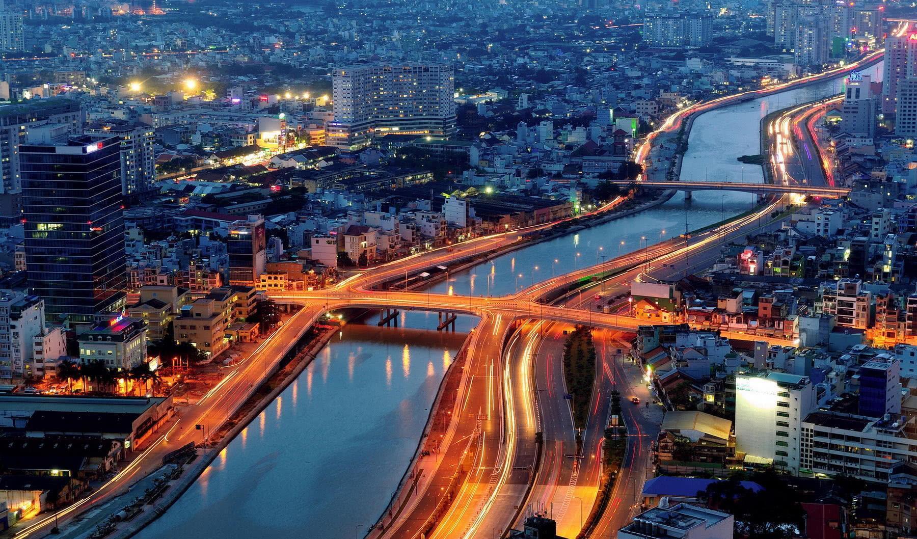  护照上盖|中国原藩属国：却占南海29个岛，如今因南海不愿在我国护照盖章