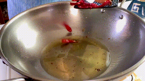 啤酒|秋天，是吃鸭子的好时节，教你做魔芋啤酒鸭，香味扑鼻，全家点赞