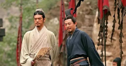  力推|三国鲁肃的战略和周瑜的相反，为什么周瑜要力推鲁肃接任自己？