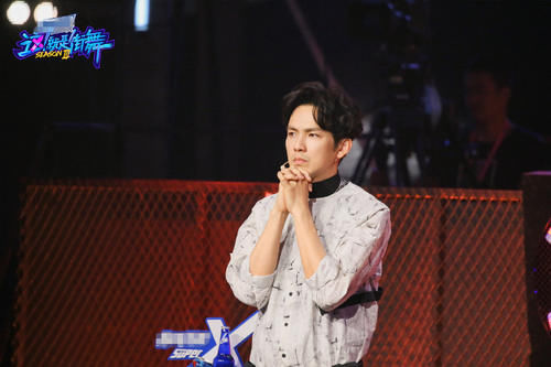  王一博|《街舞3》王一博为何“反撩”斗舞时的小宝？看他是如何做出解释