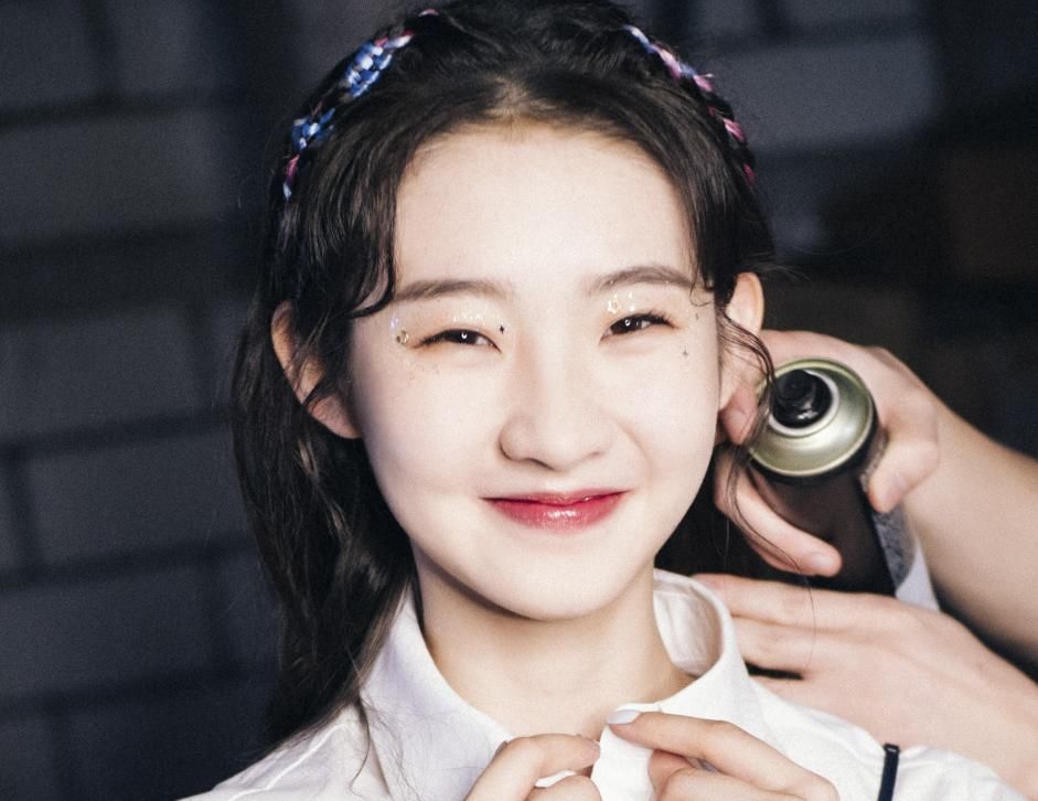  创造|《创造营2020》总决赛后台：希林紧张，刘些宁发呆，张艺凡厉害