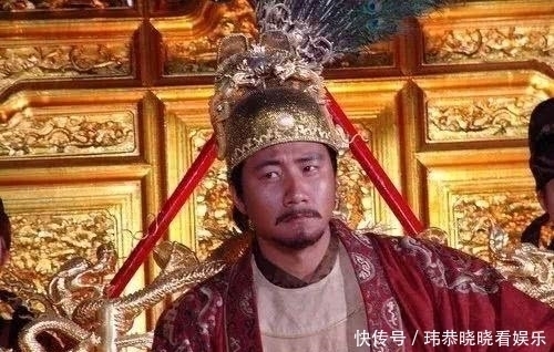 朱元璋问儿媳：天下什么东西最大？儿媳说了4个字，朱元璋大笑！