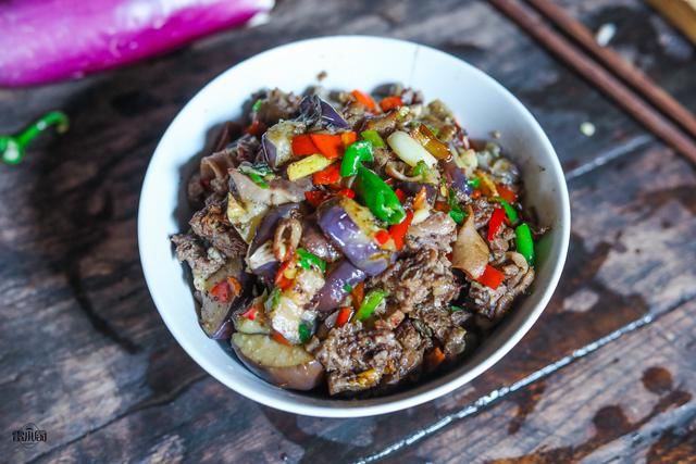  差钱|明日大暑，不差钱的话，这食材经常吃，滋补还解暑，不懂吃真亏