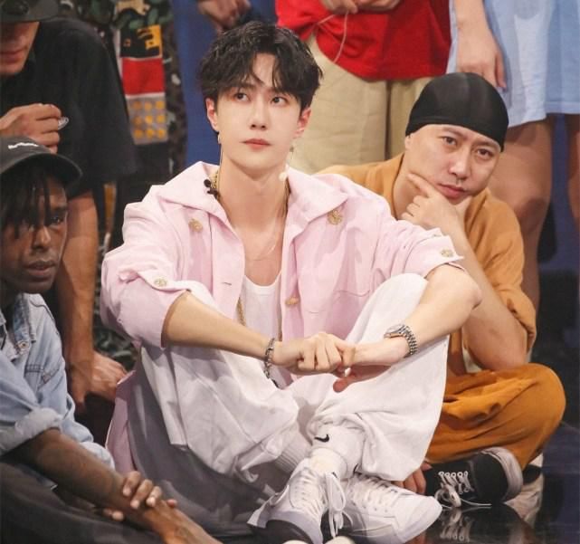  哥哥们|如何让王一博从《天天向上》“消失”？答案很简单，让钱枫站出来