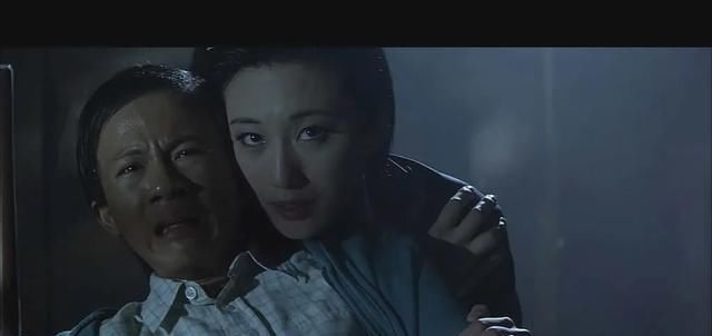 神作|无论过去多少年，杜琪峰的「神探」依旧是神作