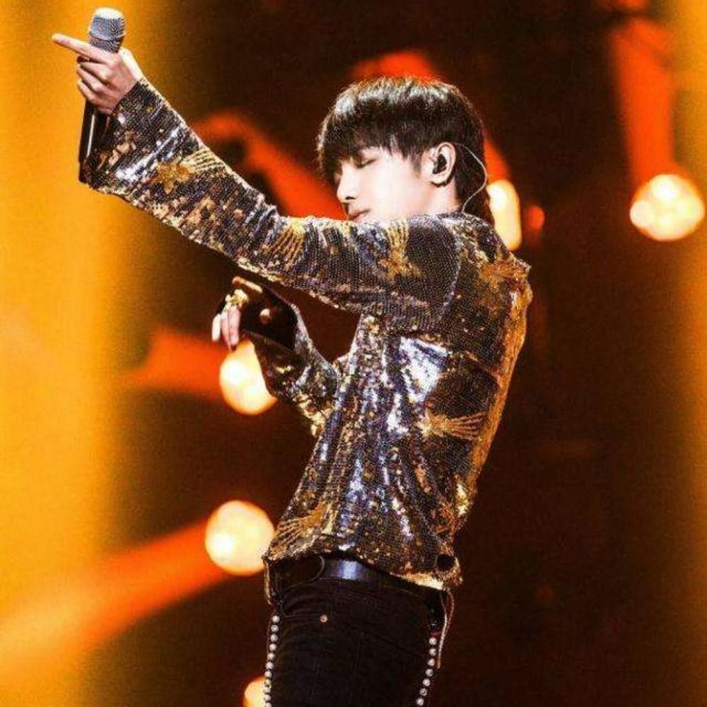  音乐|被diss只会空喊的歌手，华晨宇转型歌王，是怎么打破观众偏见的？