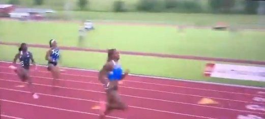  奥运|21秒98！世界田径1米85女飞人再传捷报 状态火爆堪称女版博尔特