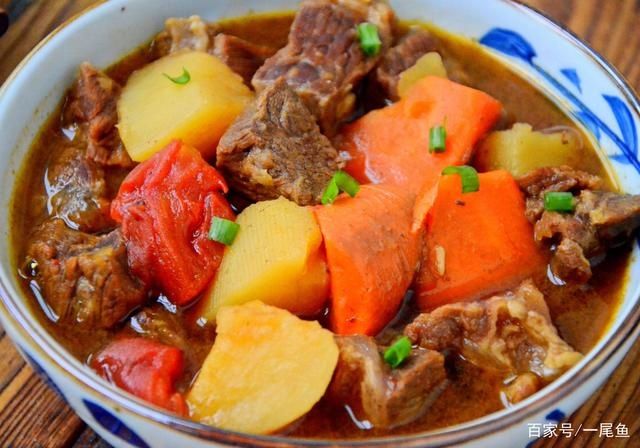 营养|秋天遇到这肉别手软,营养极高,炖一锅好吃到汤汁都不剩,太香了