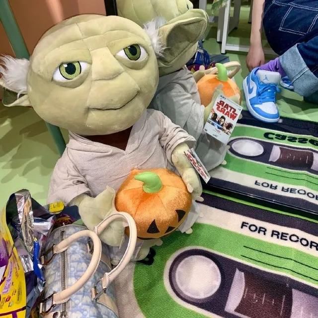 vintage|在哪儿最容易偶遇虞书欣？