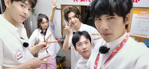 满满的|今年到现在为止最好看的综艺,网友:《元气满满的哥哥》必须有姓名