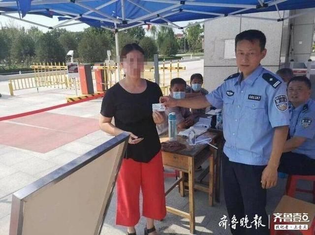  班主任老师|还有十几分钟考试证件丢了，德州民警几分钟时间加急制证解决难题