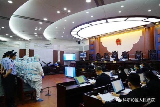 告人任宝|通辽张伟杰涉恶案公开开庭审理