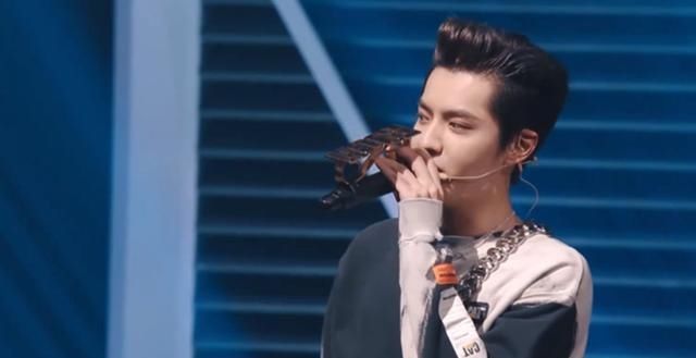  人气|《新说唱》吴亦凡又惹非议，人气高拉票占尽优势，其他三组太难了