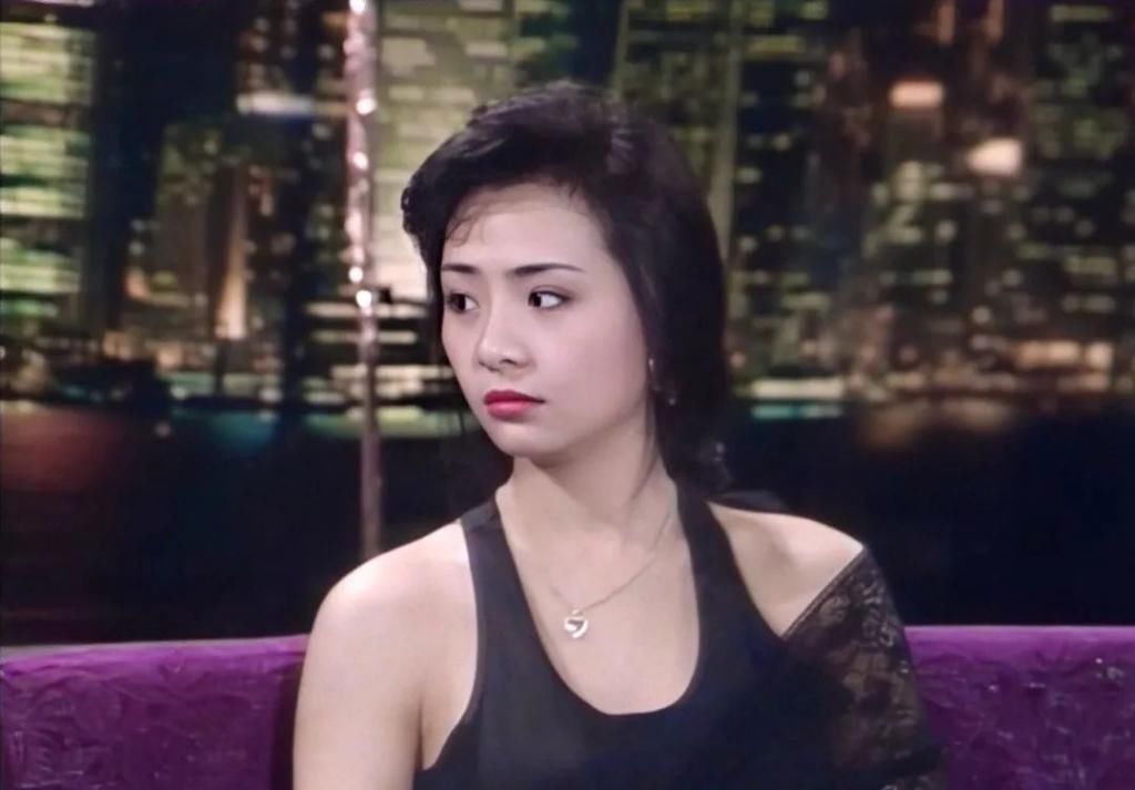  质疑|被质疑整容、被揩油......巨星们都爱去的综艺玩这么大？