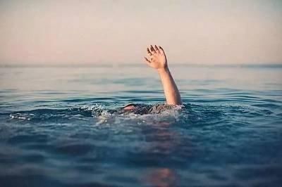  母亲|母亲救子溺亡男孩哭喊我错了 溺水如何施救和自救？