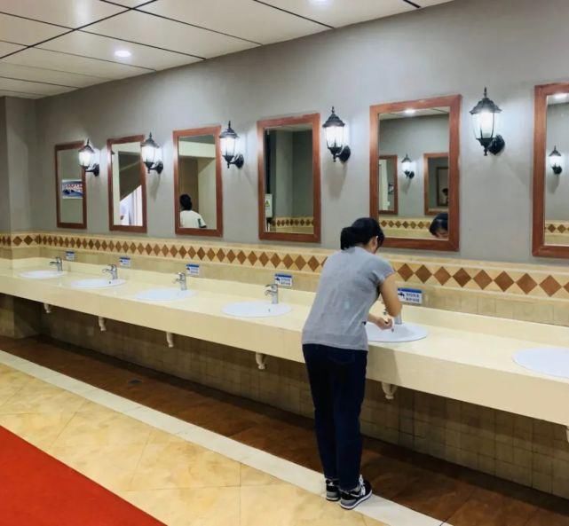 截获|涉案近百吨、案值350万！广东截获大批走私冻肉，这些鸡翅、鸡爪千万别吃