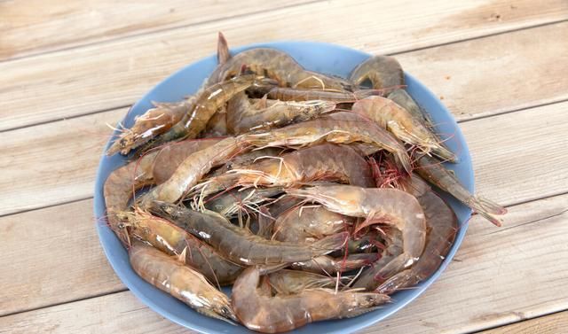  吃不完|夏天用它包饺子太香了，农村多到吃不完，比韭菜馅香，比肉馅好吃