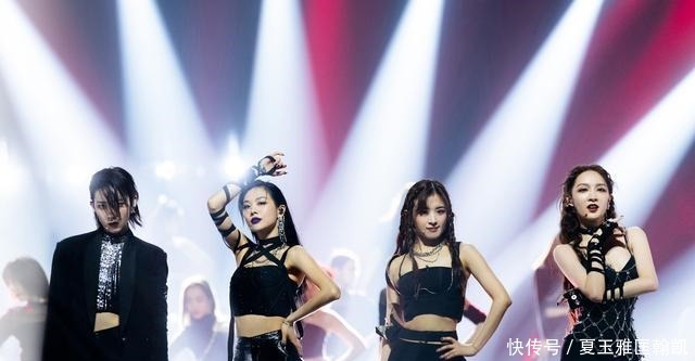  改变|《浪姐》的最大赢家，不是蓝盈莹、张含韵，而是在不断改变的她