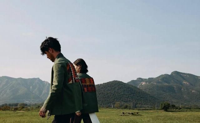  LAMFO|独家对话LAMFO创意总监何可，为何穿搭是个人时尚审美的最直接输出？