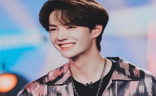  生硬|王一博上节目被安排，暴露演技生硬，还有很强报复心理？