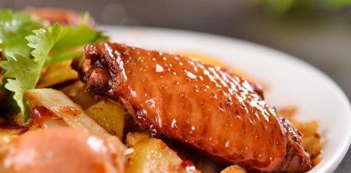  难吃|可乐鸡翅，是先放鸡翅，还是先放可乐？很多人放错了，难怪很难吃