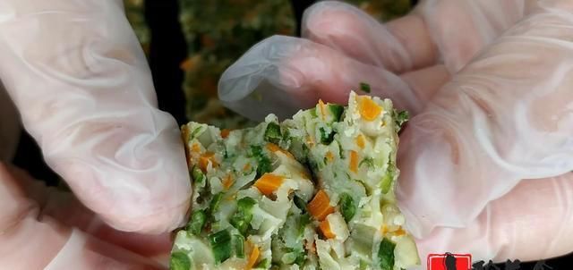  可口|豇豆角新吃法，鲜香可口又解暑，做法简单，一大盘不够吃，真解馋