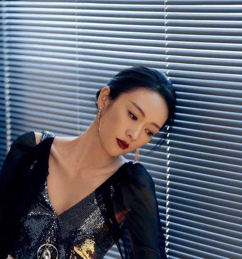  二人|傅菁和杨超越马上会有一波比美通稿, 二人比拼的同时也为作品炒作?