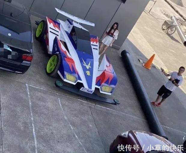 段位|“弱弱问一下,这车什么段位?旁边妹子都看得移不开眼了”